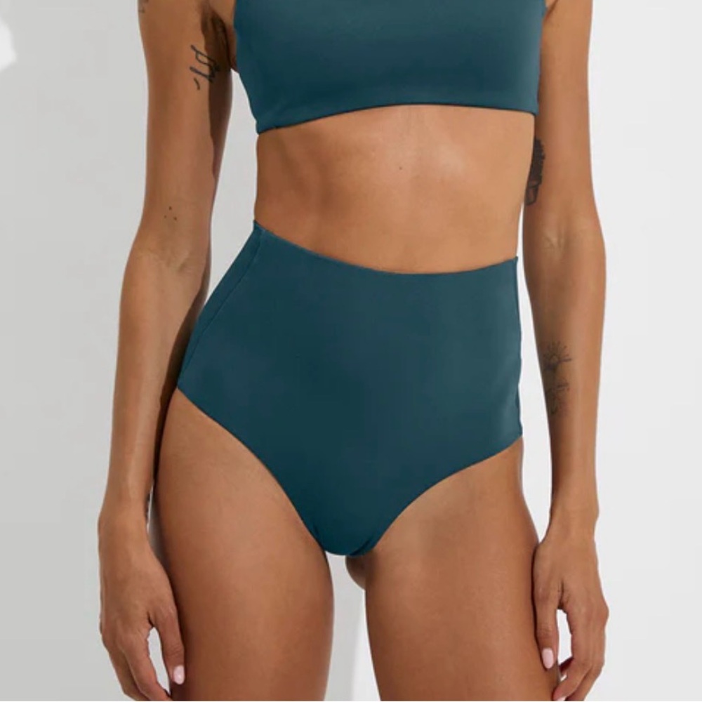 Left On Friday High Tide Bottom